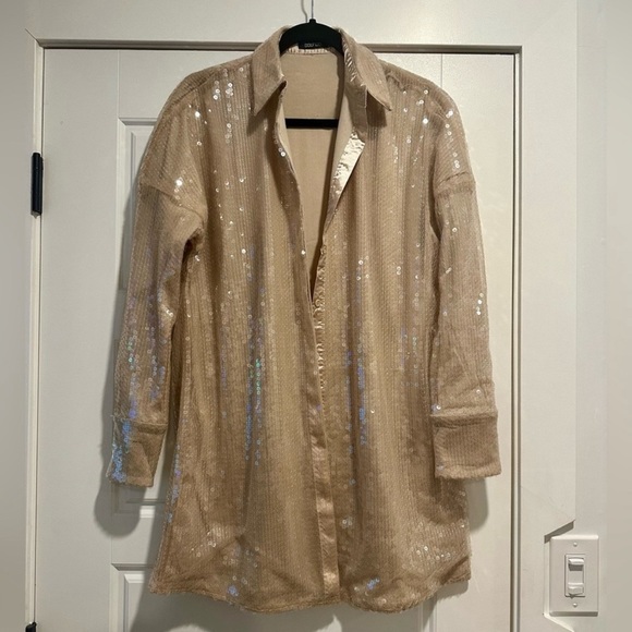 Boohoo Nude Sequin Shirt Dress & Curbed Hem Mini Skirt Two-piece Set - Picture 3 of 11